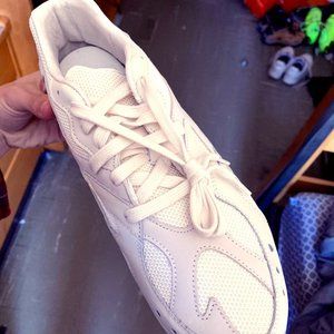 new shoe reebok sneaker new